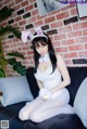 Lee Ahrin 이아린, [BLUECAKE] WHITE & BLACK BUNNY Set.01 P62 No.066296 Image No. 1